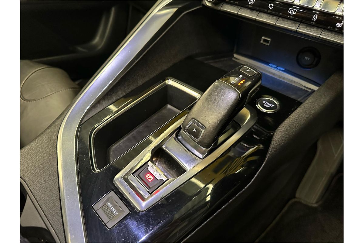 2017 Peugeot 3008 GT P84