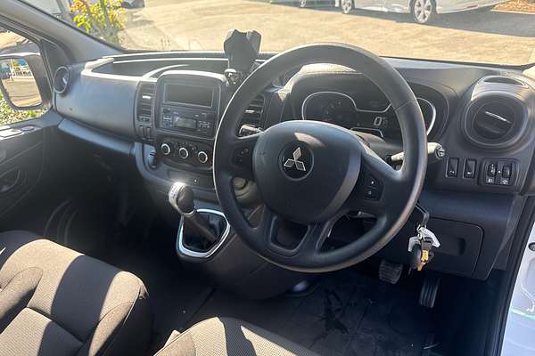2020 Mitsubishi Express GLX SN SWB