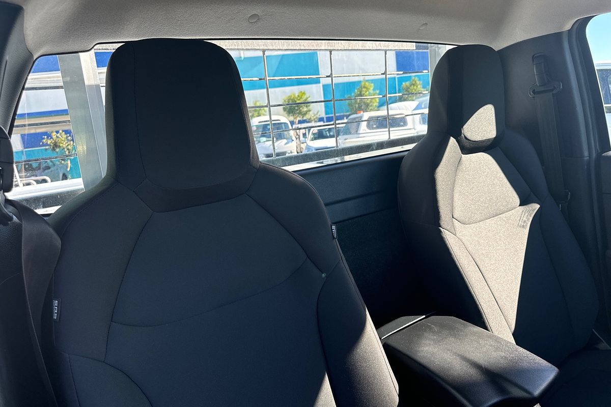 2021 Isuzu D-MAX SX High Ride Rear Wheel Drive