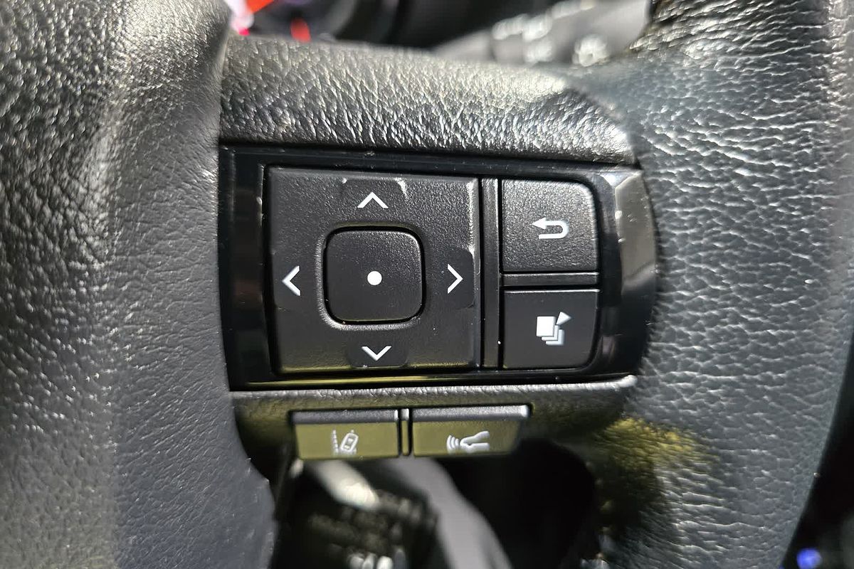2019 Toyota Hilux Rugged X GUN126R 4X4