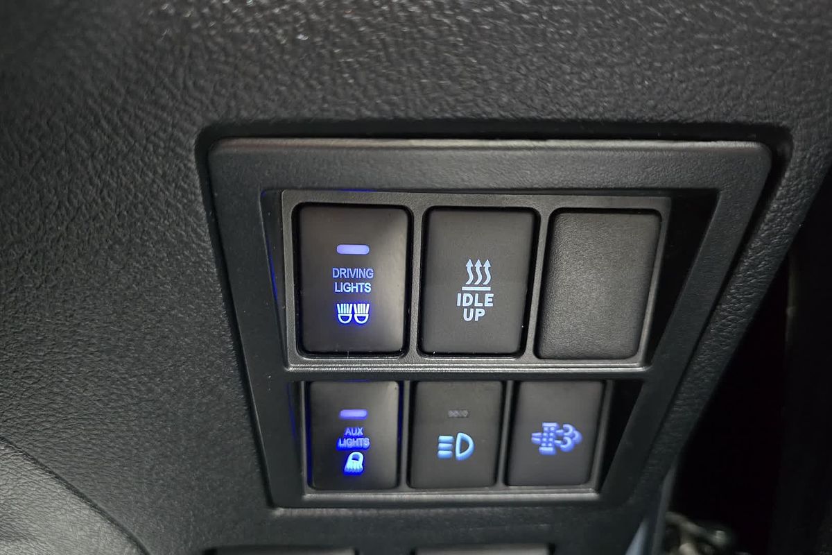 2019 Toyota Hilux Rugged X GUN126R 4X4