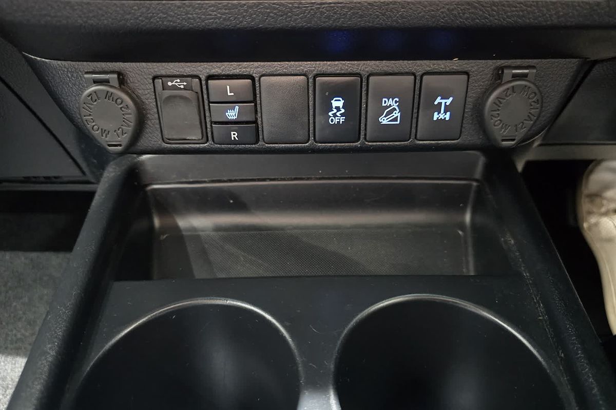 2019 Toyota Hilux Rugged X GUN126R 4X4