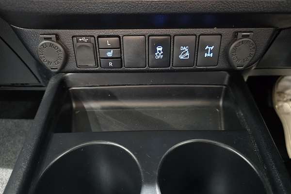 2019 Toyota Hilux Rugged X GUN126R 4X4