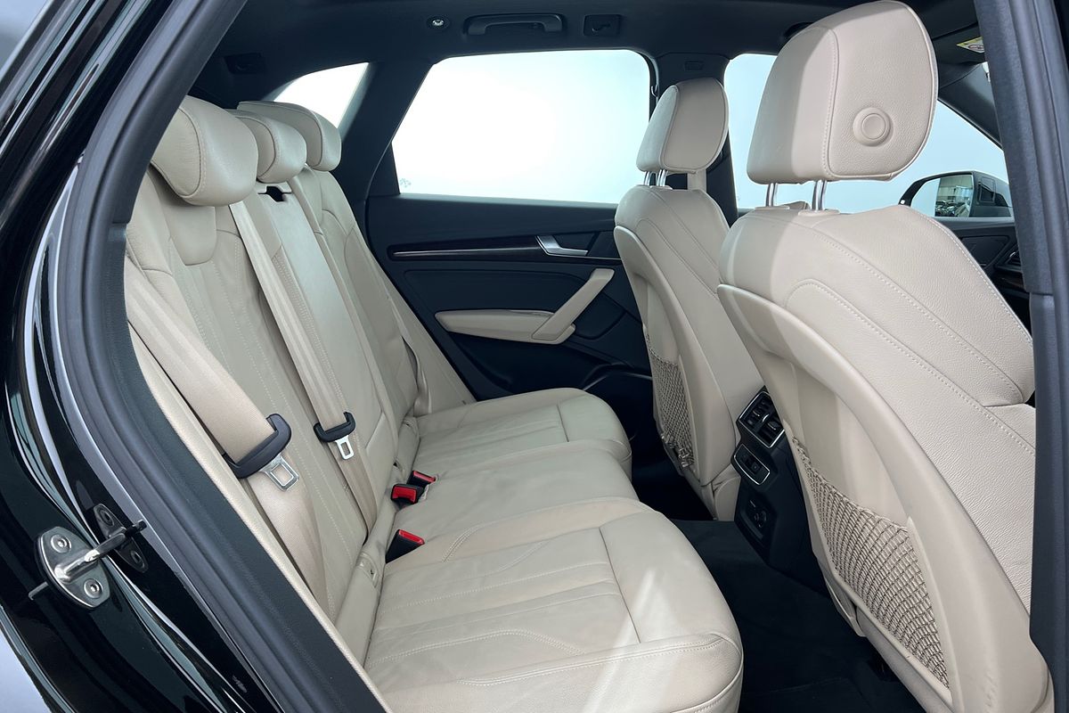 2019 Audi Q5 40 TDI sport FY