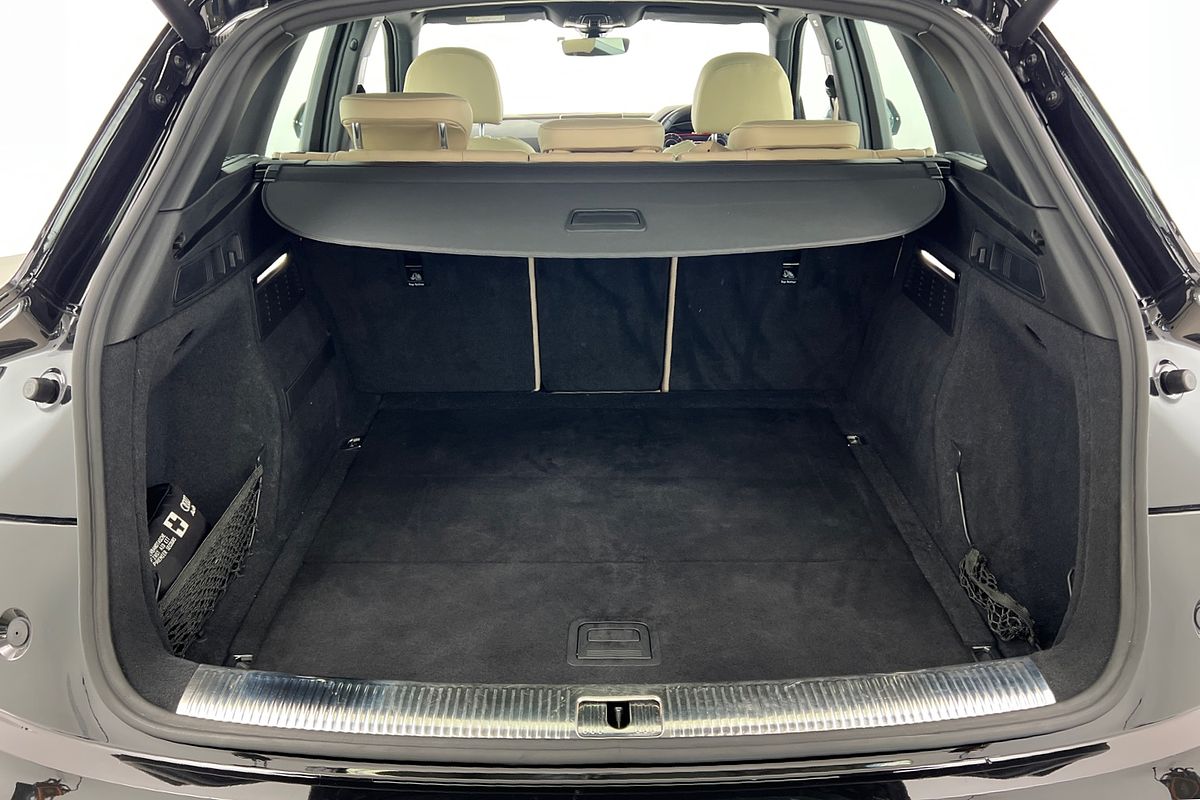 2019 Audi Q5 40 TDI sport FY