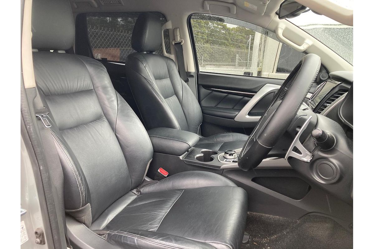 2017 Mitsubishi Pajero Sport GLS QE