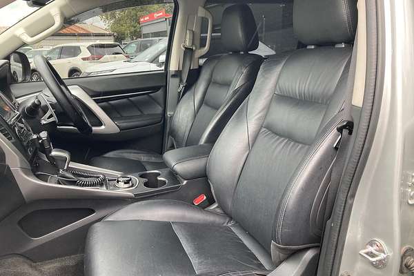 2017 Mitsubishi Pajero Sport GLS QE