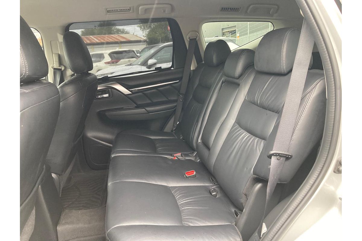2017 Mitsubishi Pajero Sport GLS QE