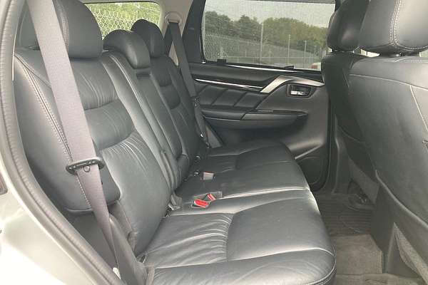 2017 Mitsubishi Pajero Sport GLS QE