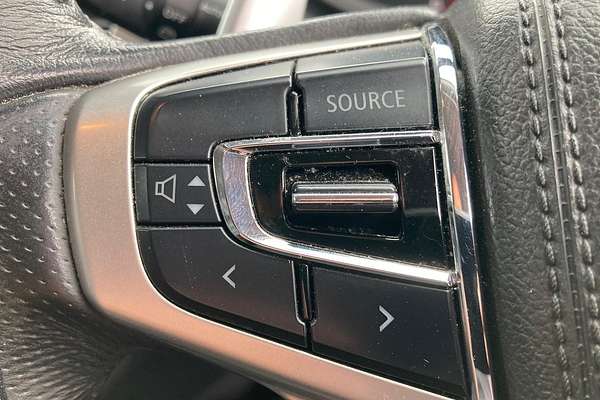 2017 Mitsubishi Pajero Sport GLS QE