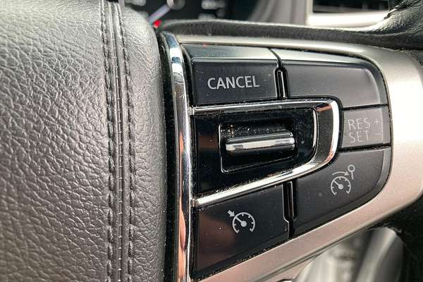 2017 Mitsubishi Pajero Sport GLS QE