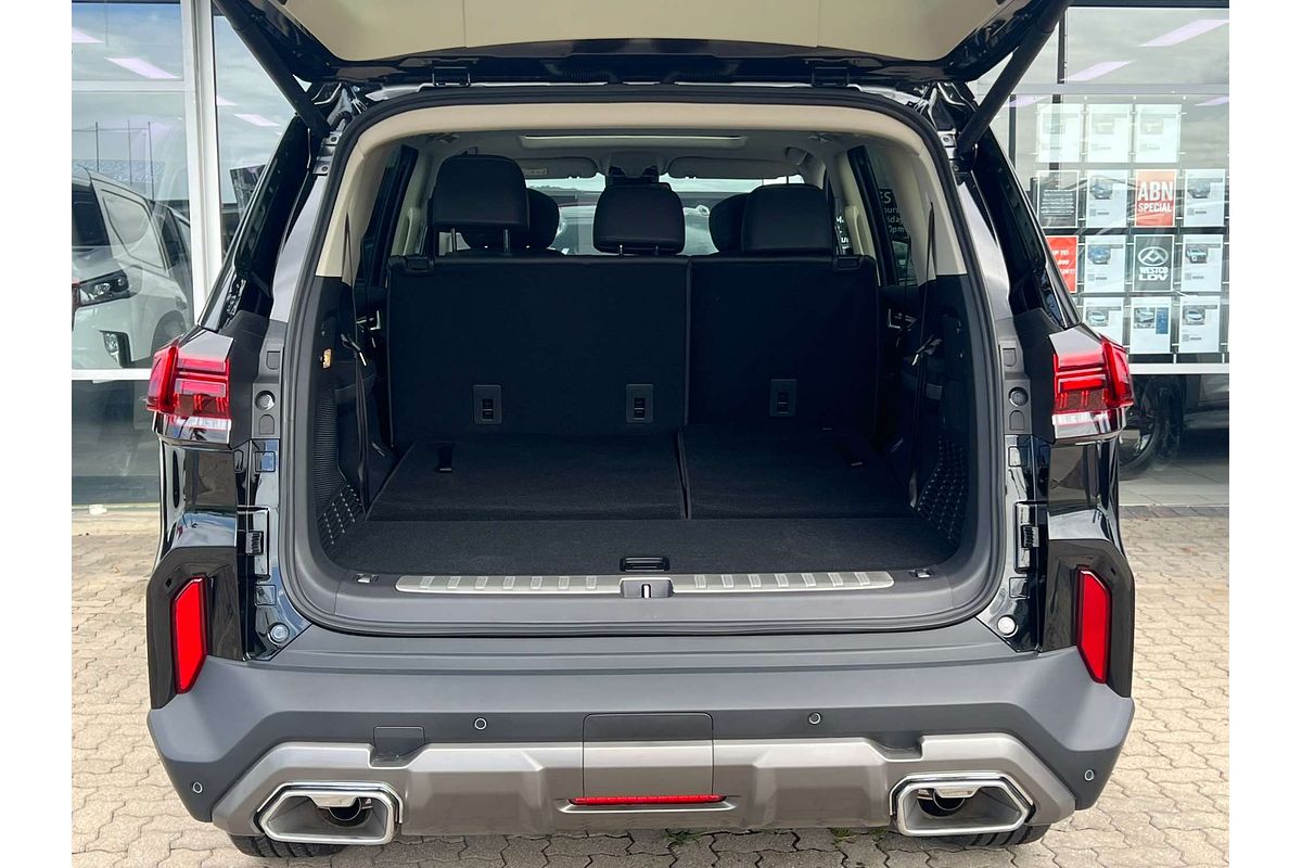 2025 LDV D90 Executive SV9A