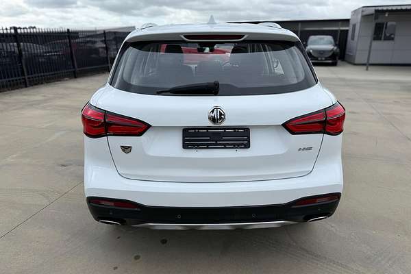2022 MG HS Vibe SAS23
