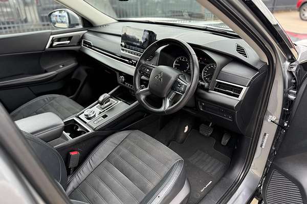 2022 Mitsubishi Outlander Aspire ZM