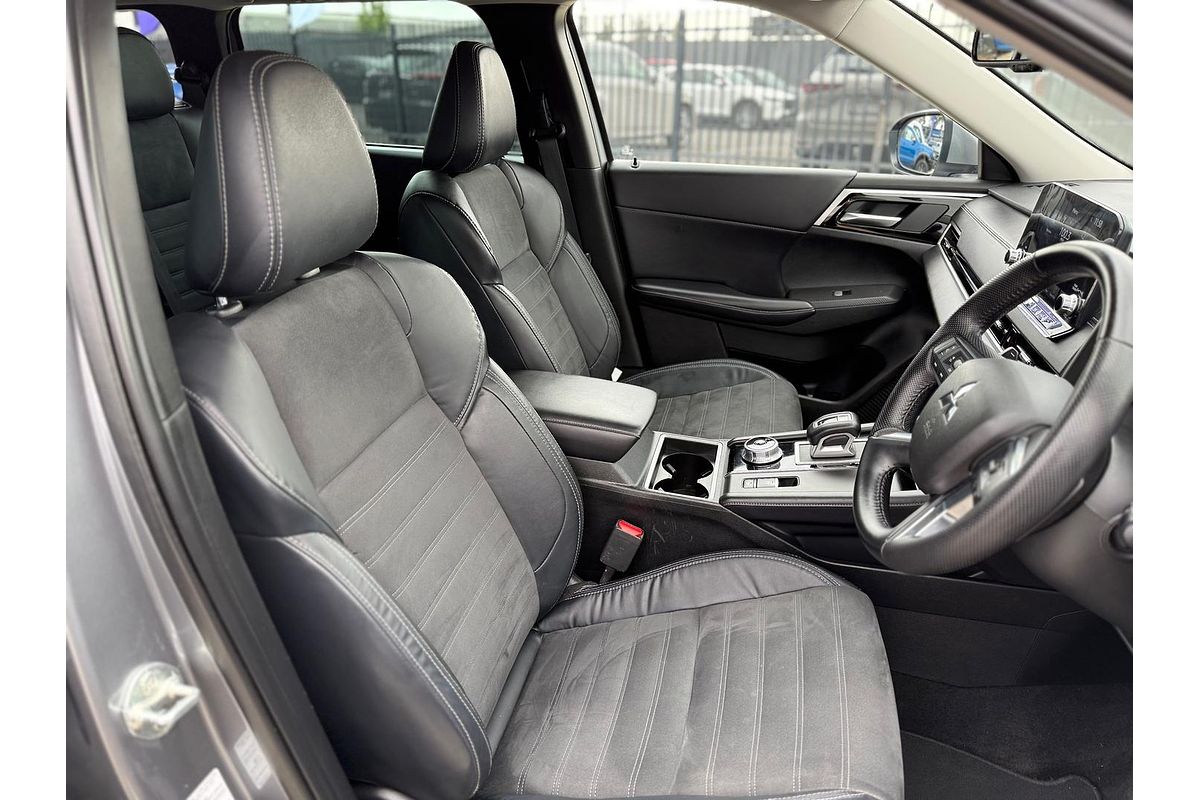 2022 Mitsubishi Outlander Aspire ZM