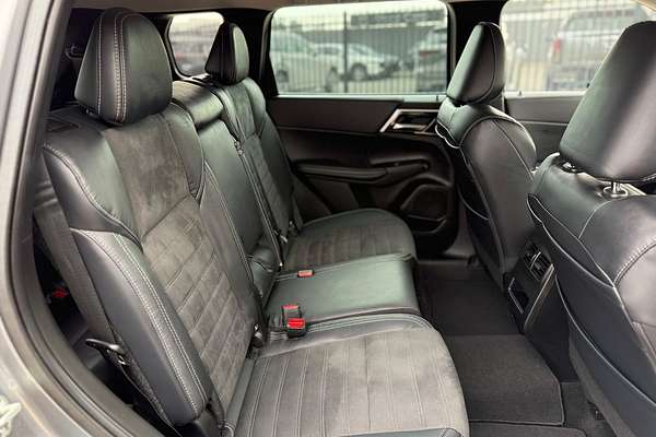 2022 Mitsubishi Outlander Aspire ZM
