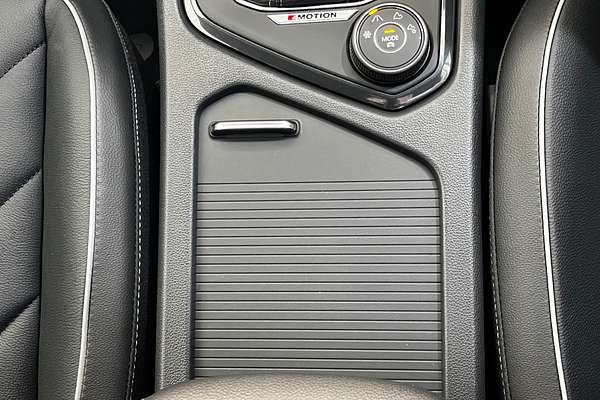 2023 Volkswagen Tiguan 162TSI R-Line 5N