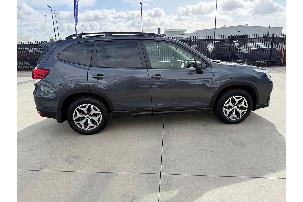 2023 Subaru Forester 2.5i S5