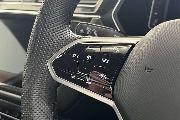 2023 Volkswagen Tiguan 162TSI R-Line 5N