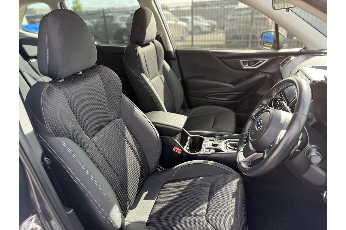 2023 Subaru Forester 2.5i S5