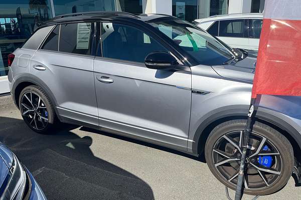 2023 Volkswagen T-Roc R D11