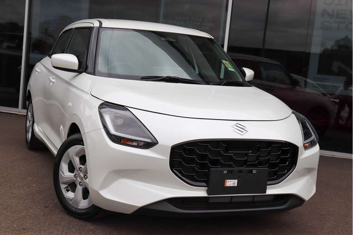2025 Suzuki Swift Hybrid Plus UZ