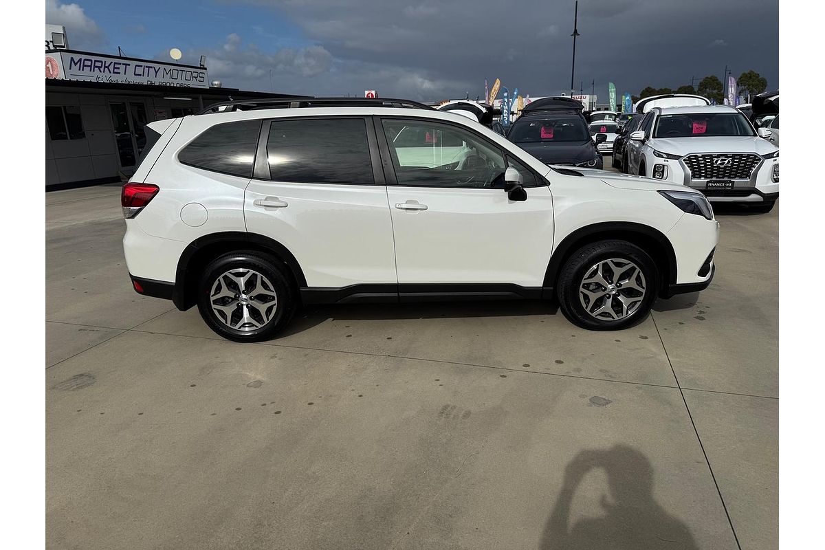 2023 Subaru Forester 2.5i S5