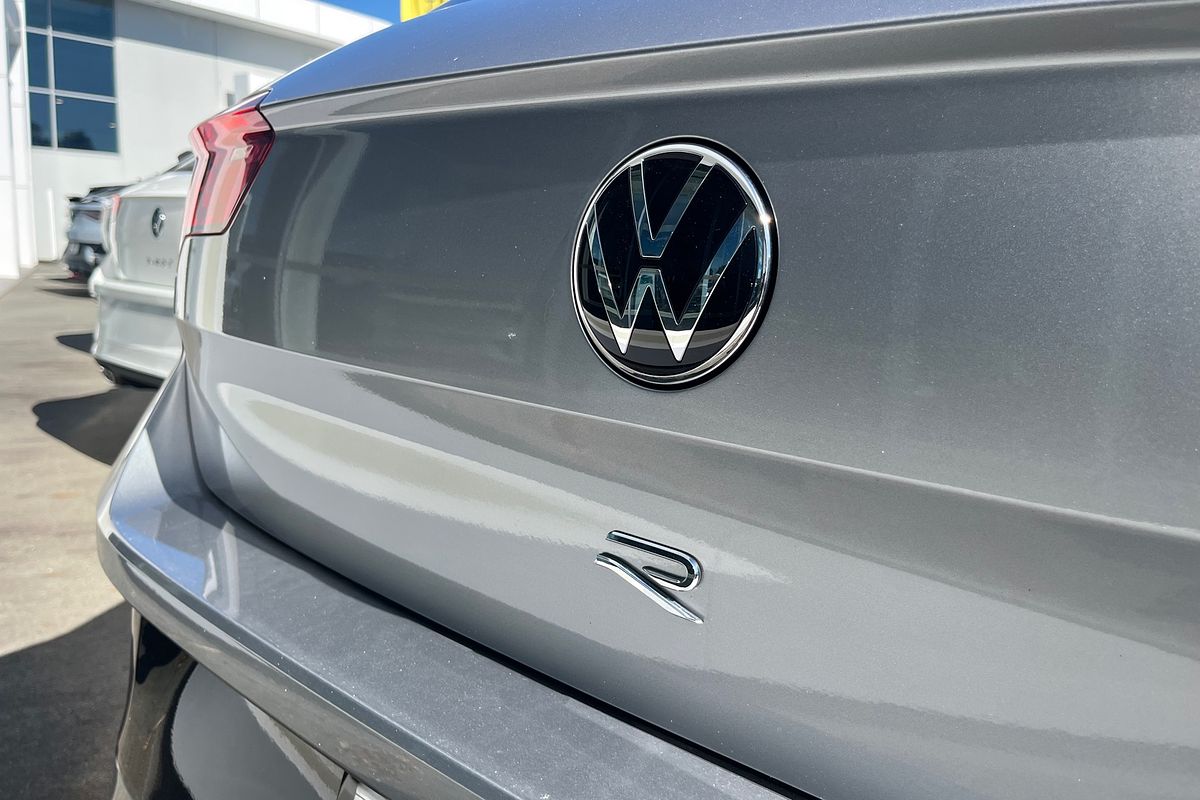 2023 Volkswagen T-Roc R D11