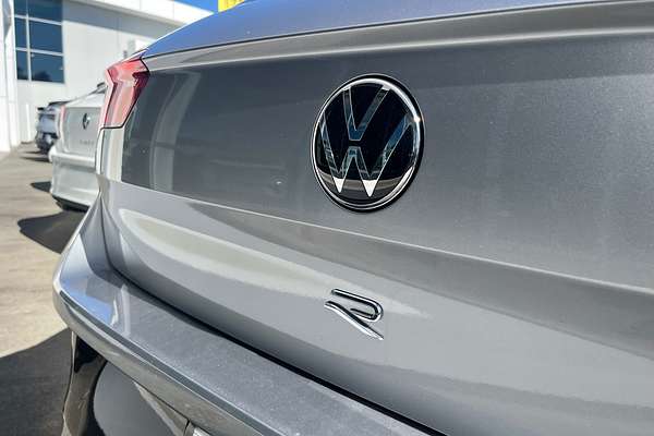 2023 Volkswagen T-Roc R D11