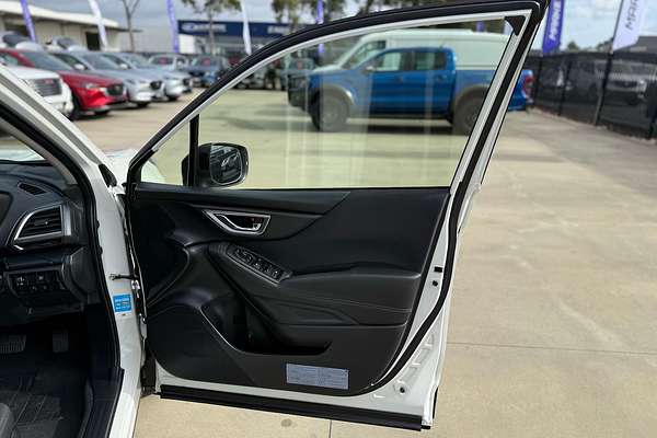 2023 Subaru Forester 2.5i S5