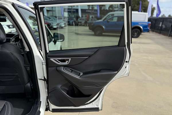2023 Subaru Forester 2.5i S5