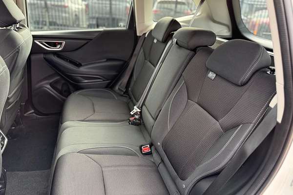 2023 Subaru Forester 2.5i S5