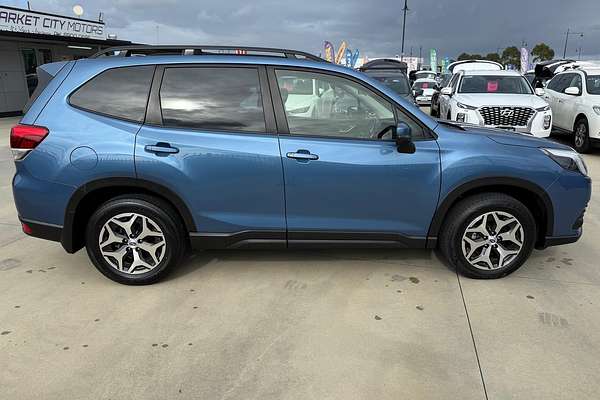 2023 Subaru Forester 2.5i S5