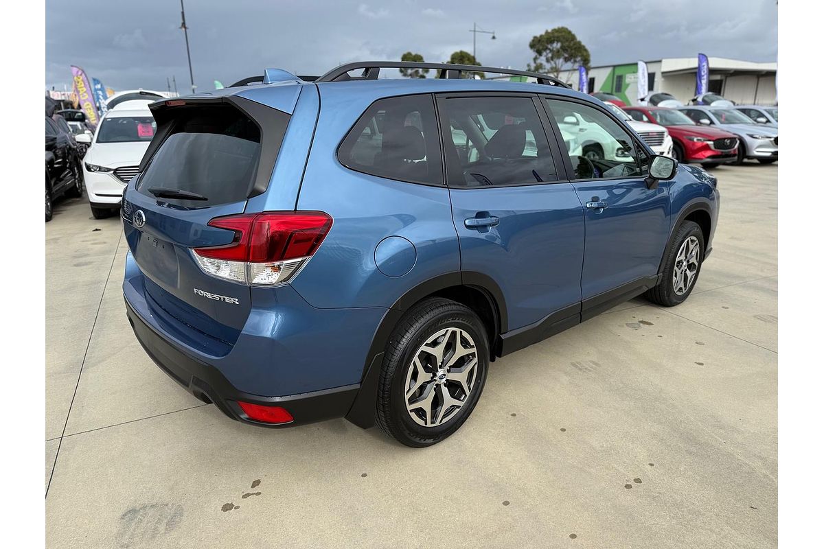 2023 Subaru Forester 2.5i S5