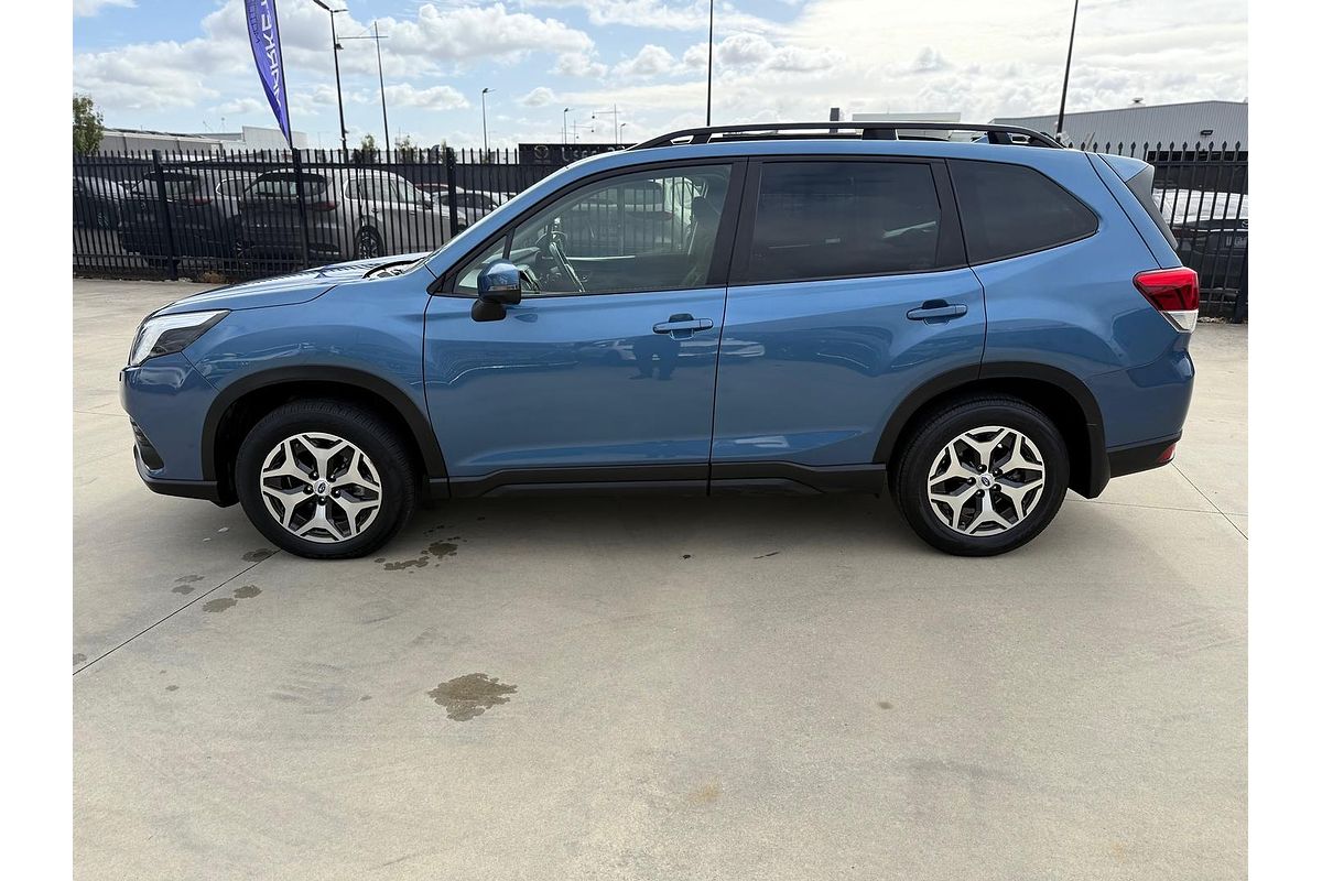 2023 Subaru Forester 2.5i S5