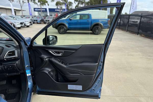 2023 Subaru Forester 2.5i S5