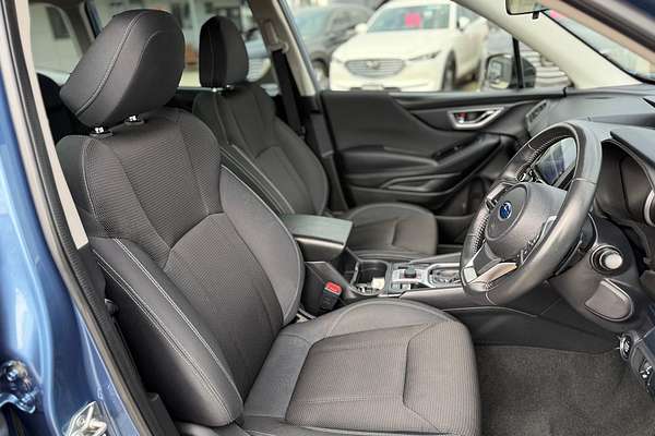 2023 Subaru Forester 2.5i S5