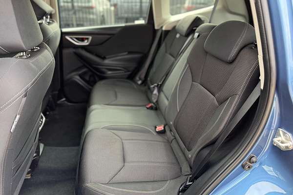 2023 Subaru Forester 2.5i S5