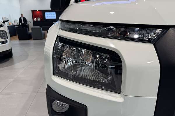 2024 Mitsubishi Triton GLX MV 4X4