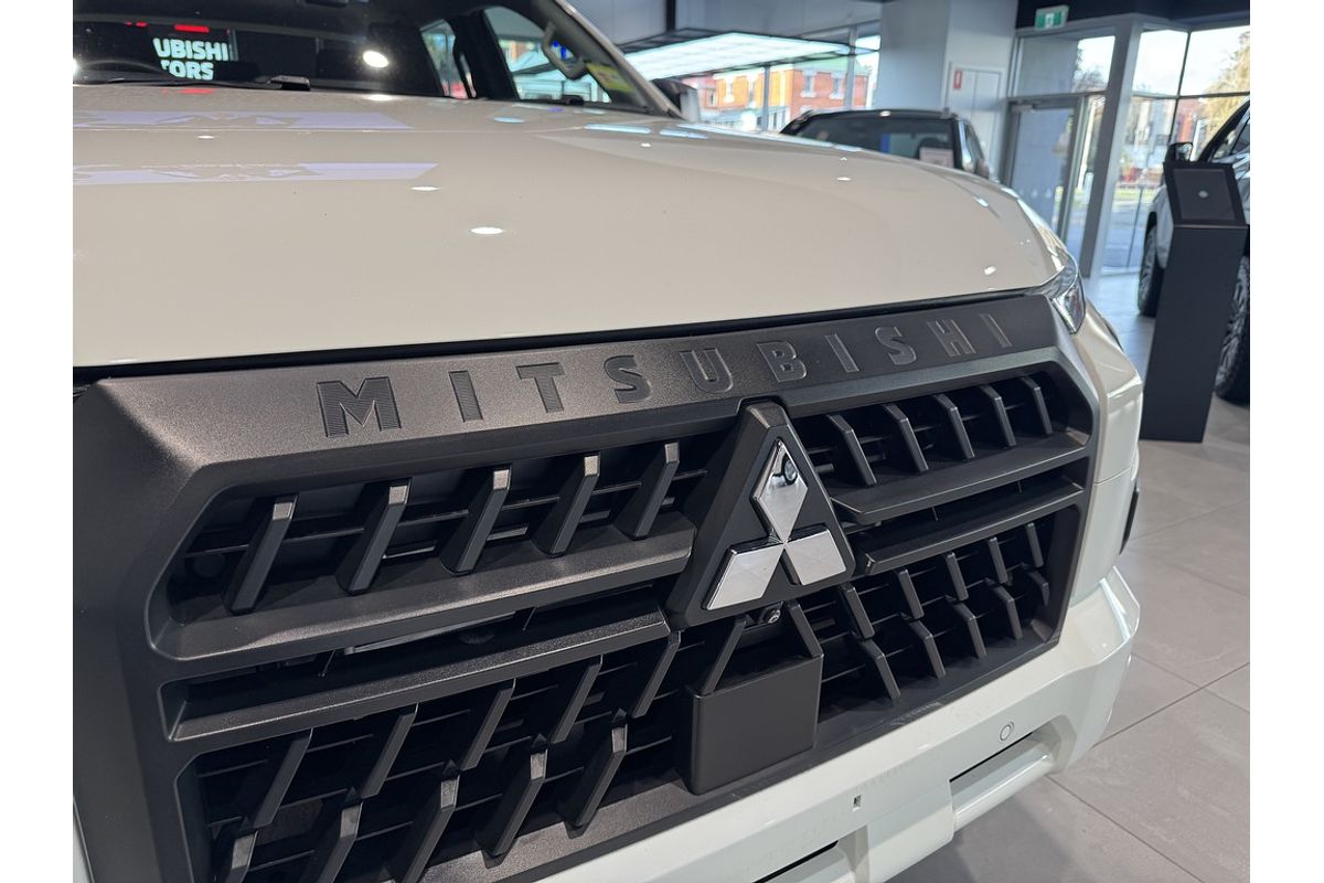 2024 Mitsubishi MV Triton GLX 2.4L D 6A/T 4X4 DC PU