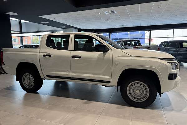 2024 Mitsubishi Triton GLX MV 4X4