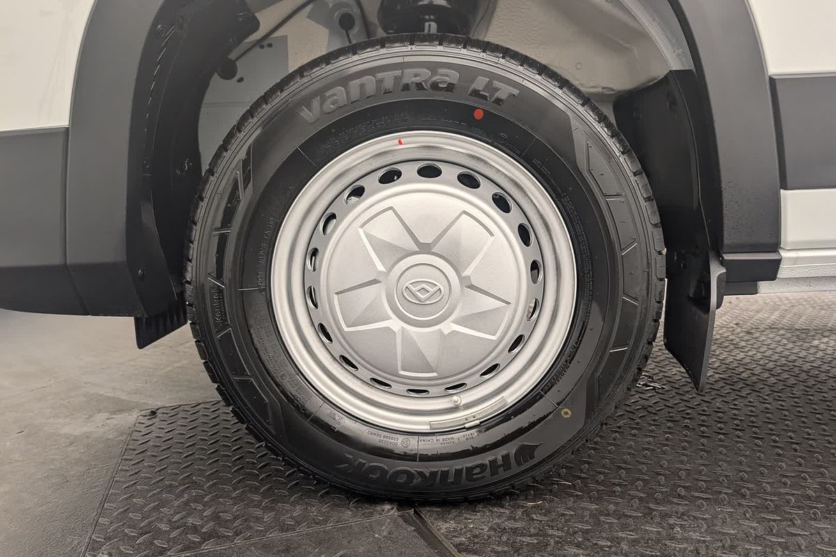 2025 LDV Deliver 9 LWB