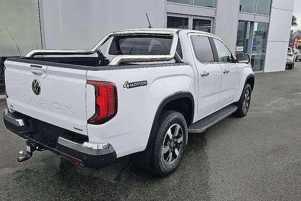 2024 Volkswagen Amarok TDI600 Style NF 4X4