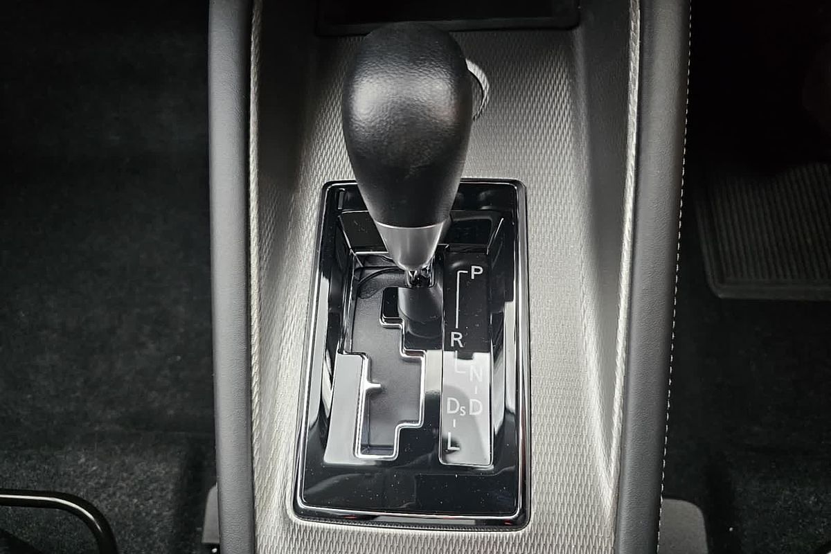 2025 Mitsubishi ASX LS XD