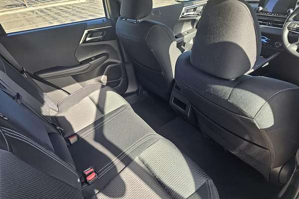 2024 Mitsubishi Outlander ES ZM