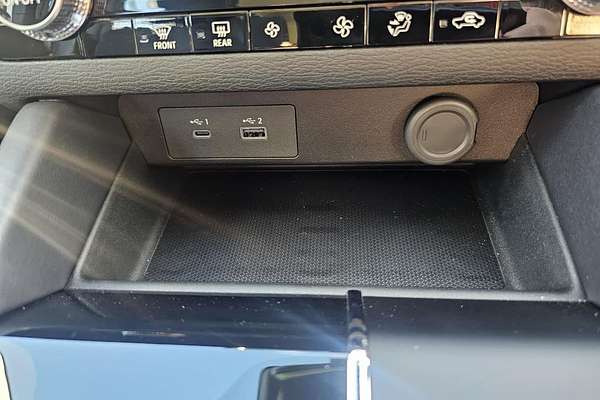 2024 Mitsubishi Outlander ES ZM