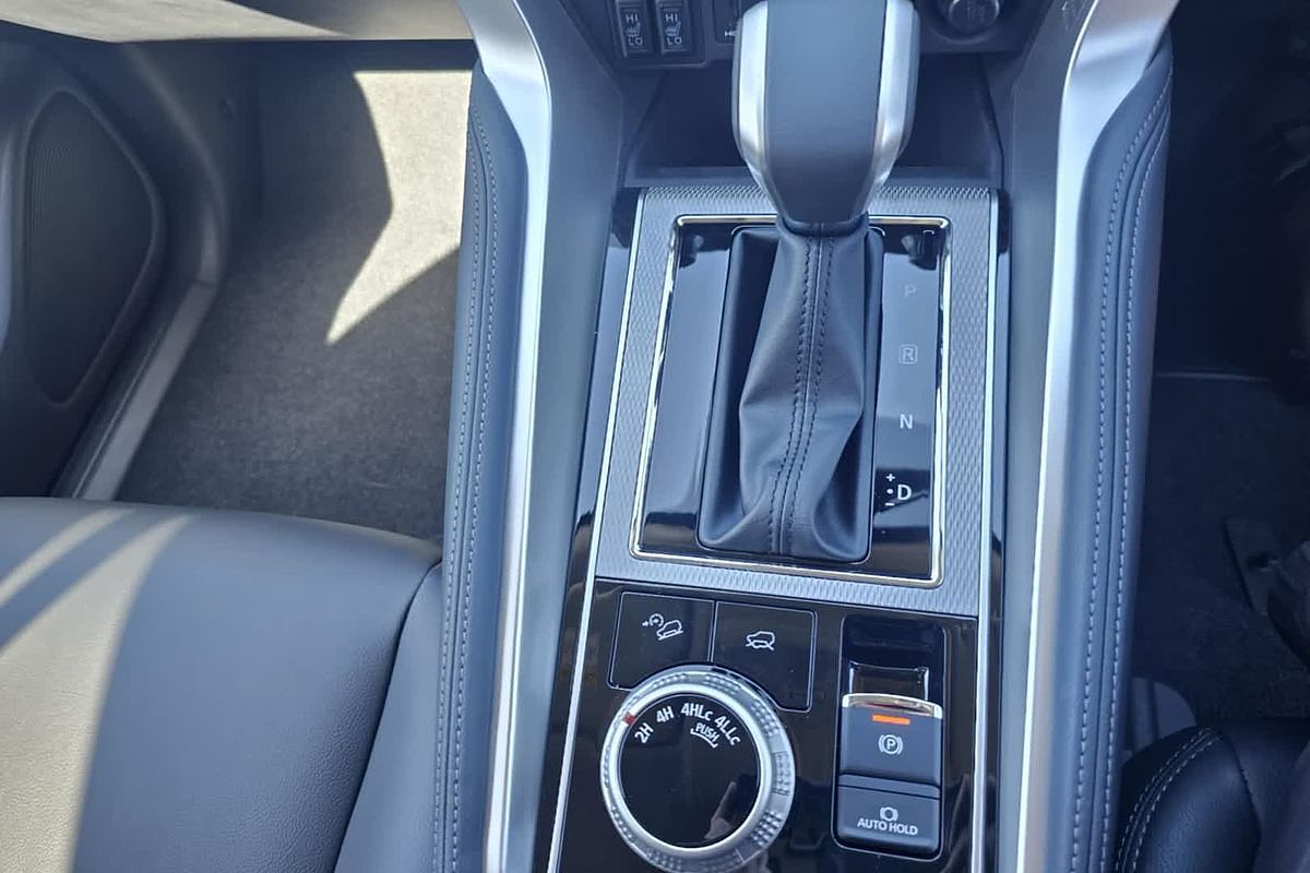 2025 Mitsubishi Pajero Sport Exceed QG