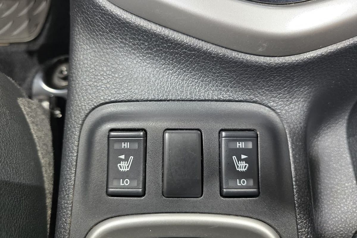 2020 Nissan Navara ST-X D23 Series 4 4X4