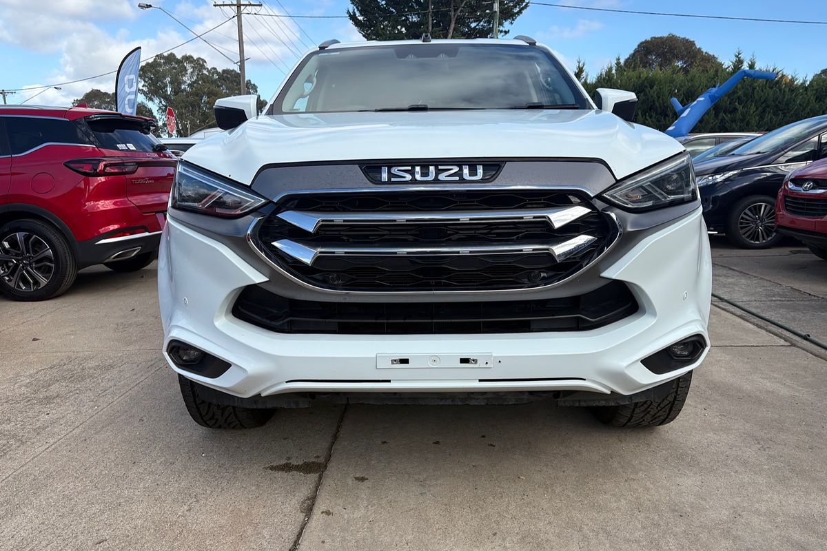 2021 Isuzu MU-X LS-U