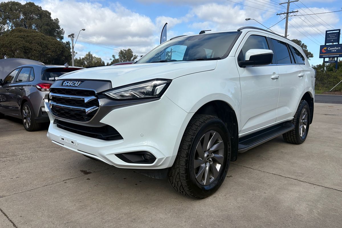 2021 Isuzu MU-X LS-U